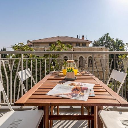 2Bdr W Parking Shirat Haneviim - Mamilla Area Sea-U القدس المظهر الخارجي الصورة