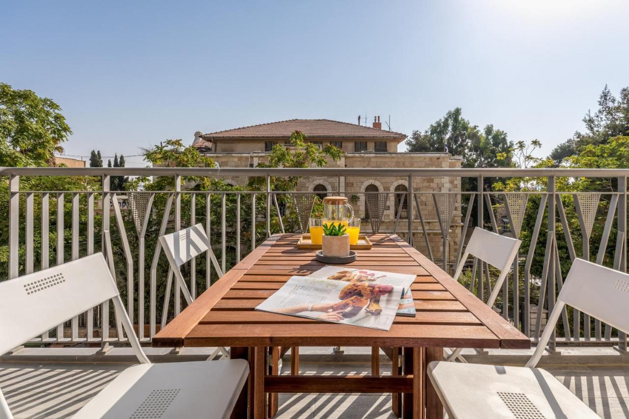 2Bdr W Parking Shirat Haneviim - Mamilla Area Sea-U القدس المظهر الخارجي الصورة